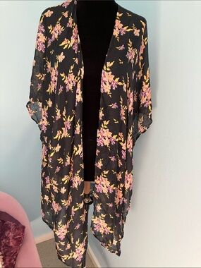 Black Floral Sheer Open-Front wrap